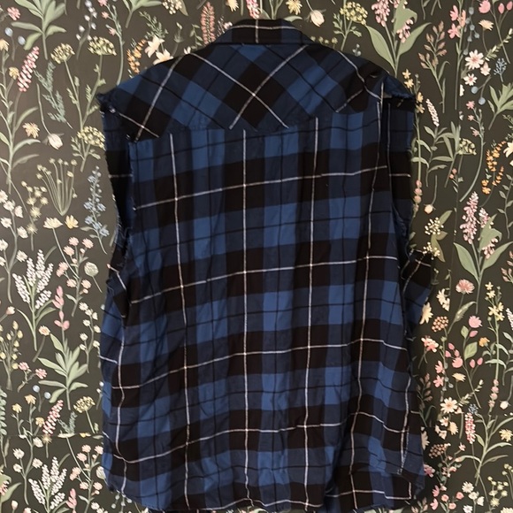 Blue and Black Casual Button Down Shirt - Picture 6 of 6